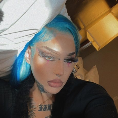 Nacktes geleaktes OnlyFans-Foto von Poison