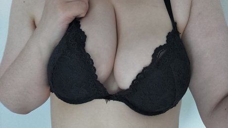 Nacktes geleaktes OnlyFans-Foto von Maria