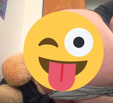 Nacktes geleaktes OnlyFans-Foto von Max