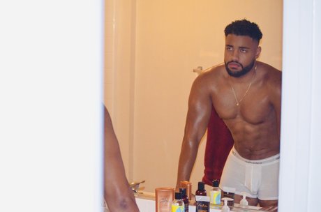 Nacktes geleaktes OnlyFans-Foto von Pharaoh Papi