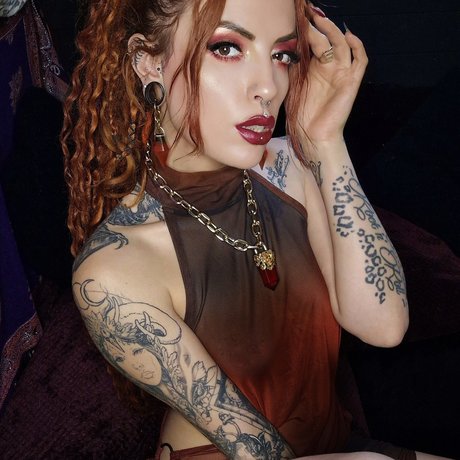 Nacktes geleaktes OnlyFans-Foto von Pixie Vicious