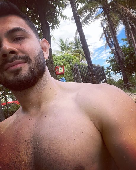 Nacktes geleaktes OnlyFans-Foto von Andrs Felipe Fernndez Salgado
