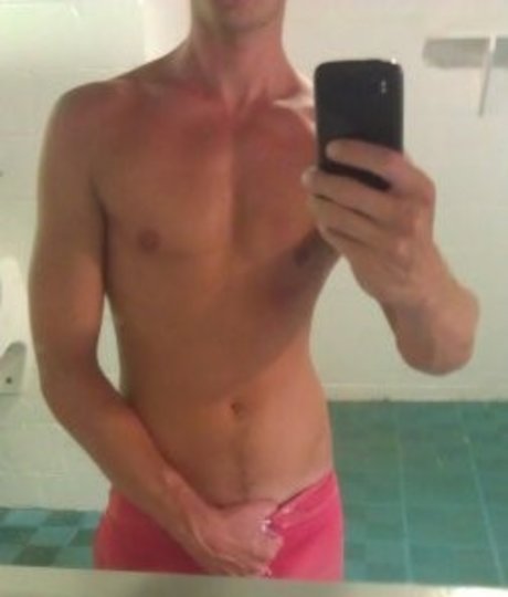 Nacktes geleaktes OnlyFans-Foto von Petr Vert