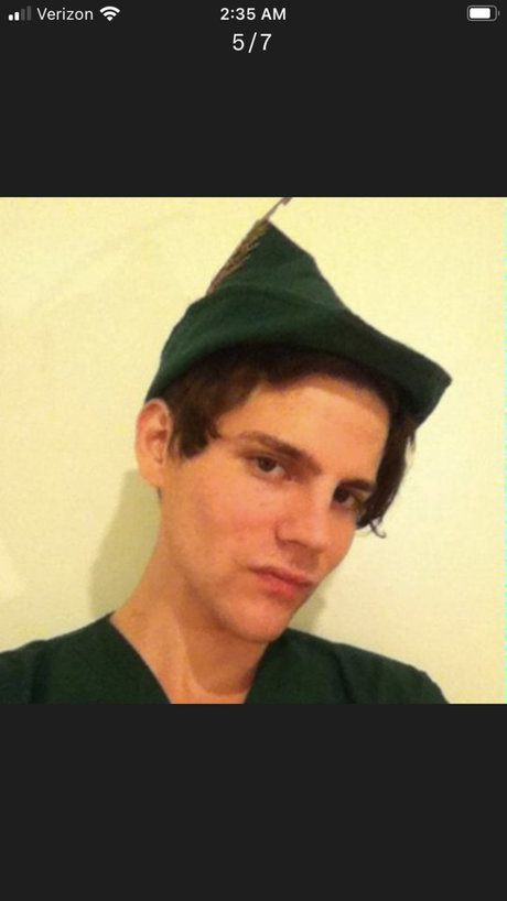 Nacktes geleaktes OnlyFans-Foto von Peter Pan