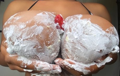 Nacktes geleaktes OnlyFans-Foto von Jasmine