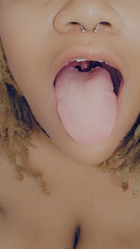 Nacktes geleaktes OnlyFans-Foto von Jaz