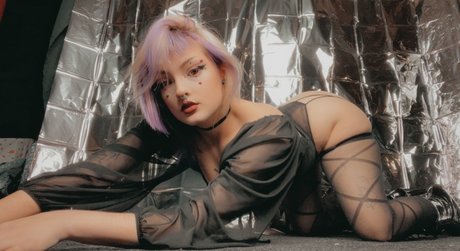 Nacktes geleaktes OnlyFans-Foto von Sapphire