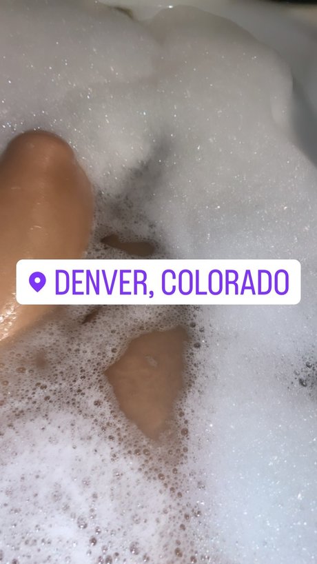 Nacktes geleaktes OnlyFans-Foto von Cotton