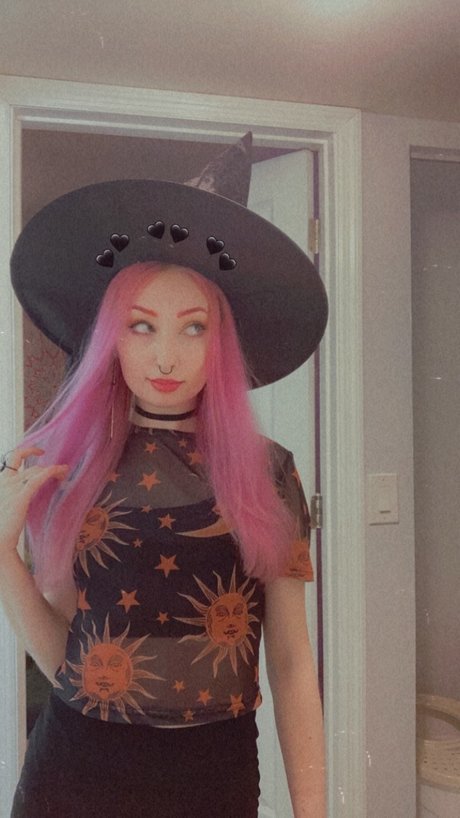 Nacktes geleaktes OnlyFans-Foto von Princess Violet