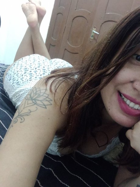 Nacktes geleaktes OnlyFans-Foto von Lvia San