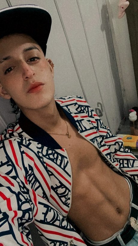 Nacktes geleaktes OnlyFans-Foto von Princeoflove4u
