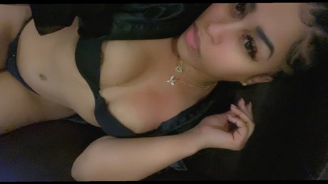 Nacktes geleaktes OnlyFans-Foto von Lala