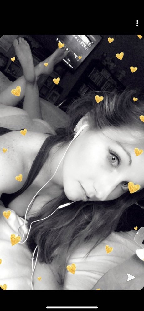 Nacktes geleaktes OnlyFans-Foto von Pretty Little Vixen