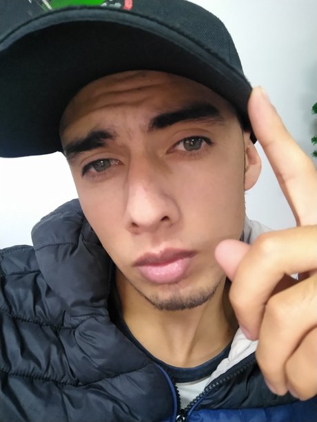 Nacktes geleaktes OnlyFans-Foto von Roberto Gomez Romero