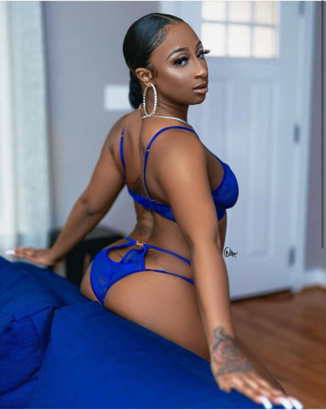Nacktes geleaktes OnlyFans-Foto von Boujieebadd 