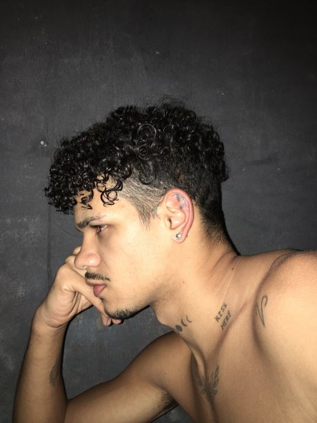 Nacktes geleaktes OnlyFans-Foto von Rixxardd