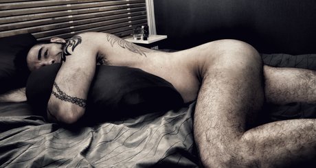 Nacktes geleaktes OnlyFans-Foto von Riley Rhodes