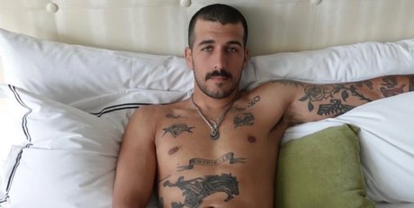 Nacktes geleaktes OnlyFans-Foto von Ricky Ravioli