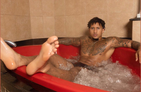 Nacktes geleaktes OnlyFans-Foto von Jose Sanchez Secret Latino Boyfriend