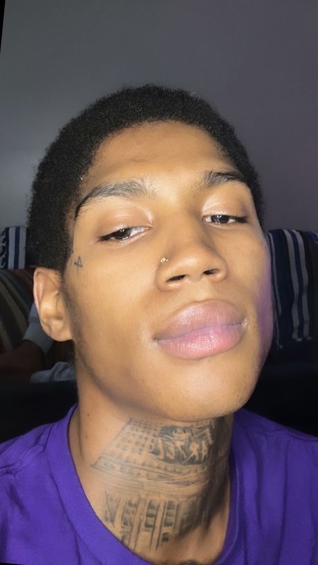 Nacktes geleaktes OnlyFans-Foto von Bigbank