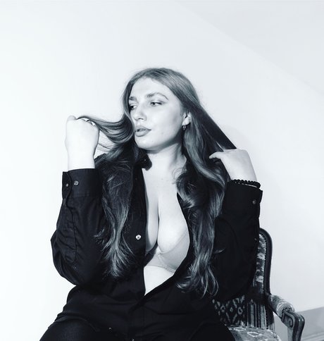 Nacktes geleaktes OnlyFans-Foto von Tayahill