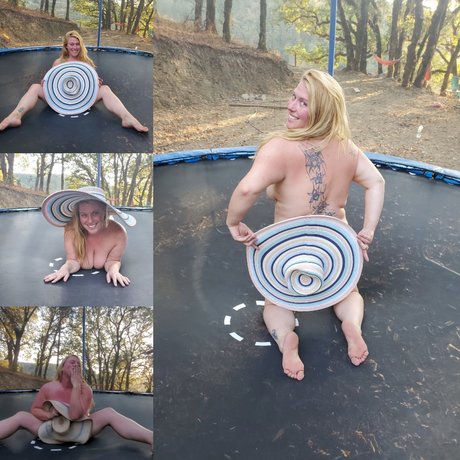 Nacktes geleaktes OnlyFans-Foto von Rebecca King