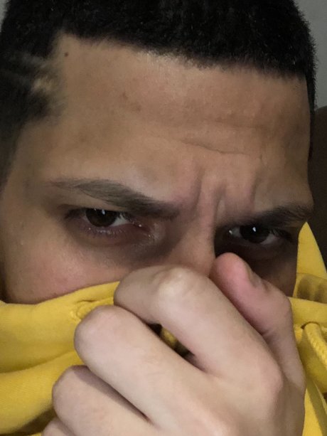 Nacktes geleaktes OnlyFans-Foto von Ryan