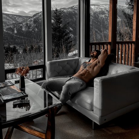 Nacktes geleaktes OnlyFans-Foto von  Rage 