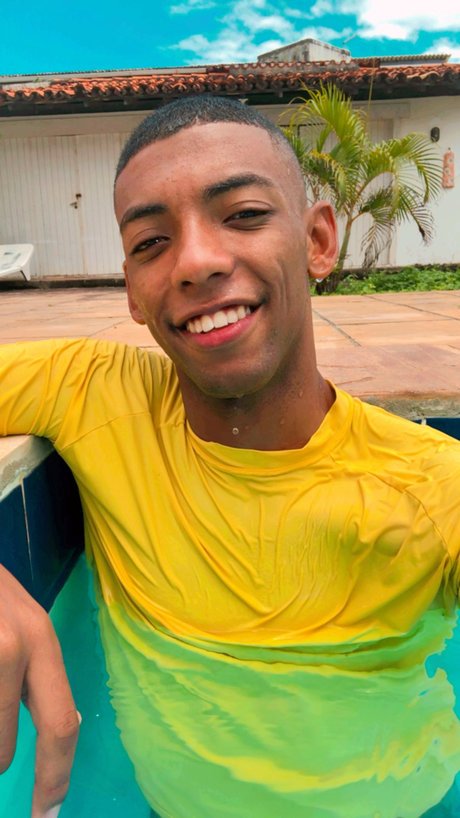 Nacktes geleaktes OnlyFans-Foto von Rafael Almeida