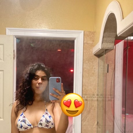 Nacktes geleaktes OnlyFans-Foto von Maria