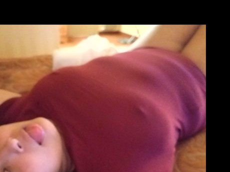 Nacktes geleaktes OnlyFans-Foto von Mari1007