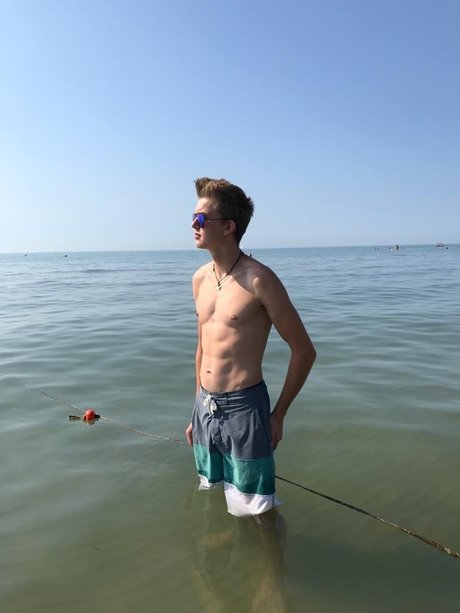 Nacktes geleaktes OnlyFans-Foto von Marcel