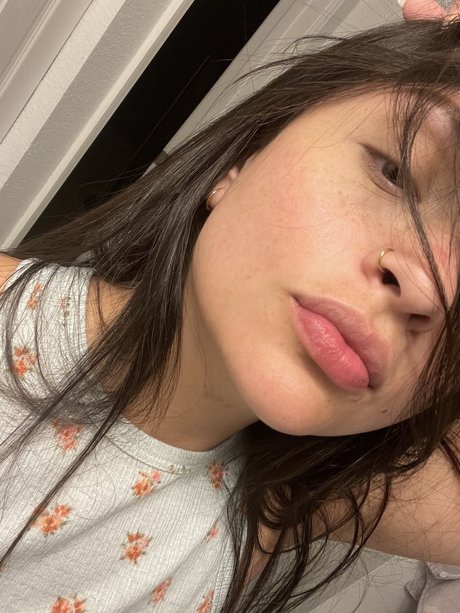 Nacktes geleaktes OnlyFans-Foto von Mar