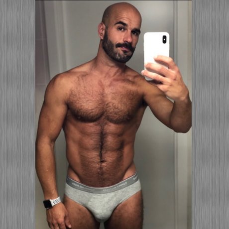 Nacktes geleaktes OnlyFans-Foto von Manugasso
