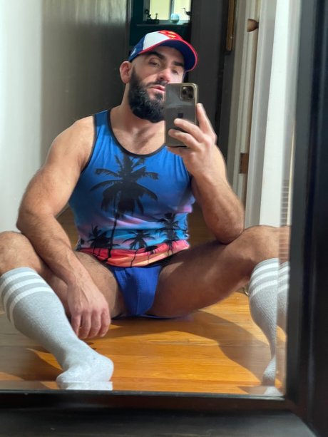 Nacktes geleaktes OnlyFans-Foto von Manofsteelxxx72