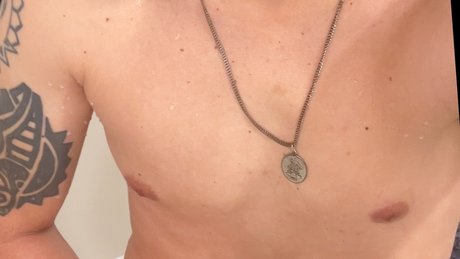Nacktes geleaktes OnlyFans-Foto von Manny
