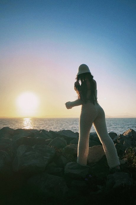 Nacktes geleaktes OnlyFans-Foto von 666 Lut