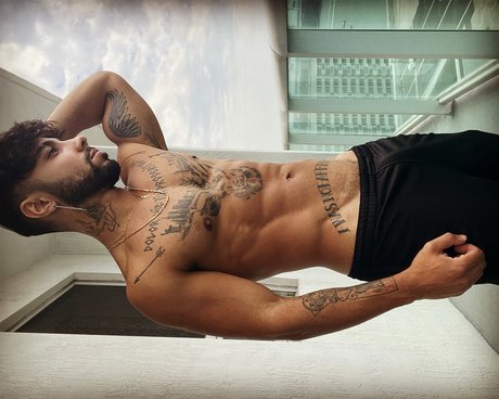 Nacktes geleaktes OnlyFans-Foto von Roney