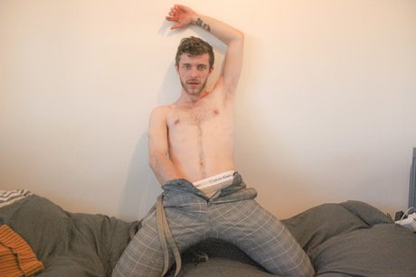 Nacktes geleaktes OnlyFans-Foto von Robin Heartz 