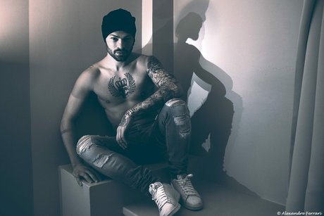 Nacktes geleaktes OnlyFans-Foto von Mark Sunshine