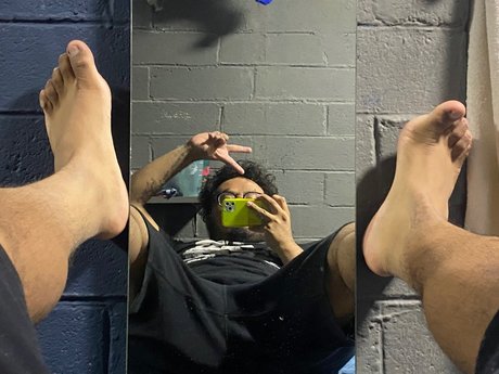 Nacktes geleaktes OnlyFans-Foto von Mario Wardwell