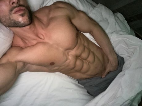 Nacktes geleaktes OnlyFans-Foto von   02