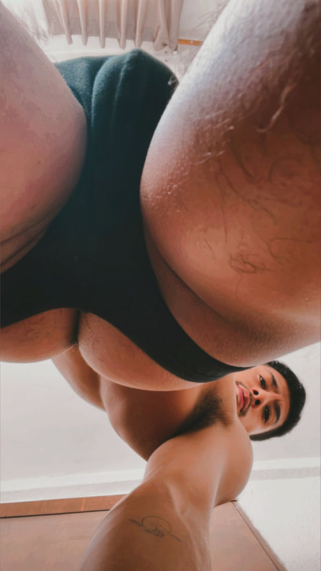 Nacktes geleaktes OnlyFans-Foto von Mario Jurado