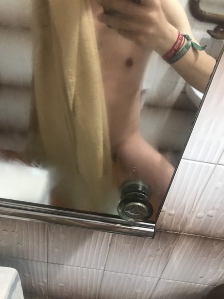 Nacktes geleaktes OnlyFans-Foto von Mario23