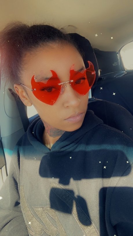 Nacktes geleaktes OnlyFans-Foto von Angie Love