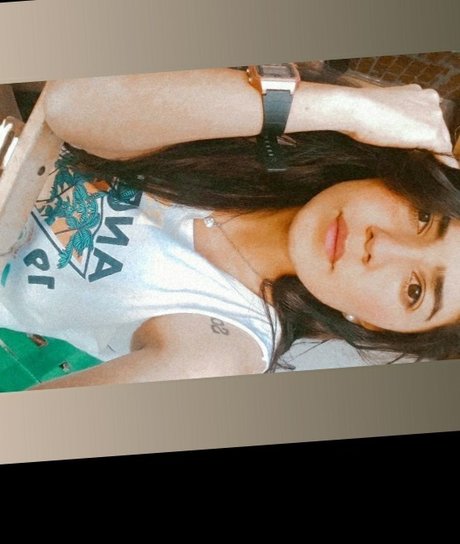 Nacktes geleaktes OnlyFans-Foto von Mara Irupe