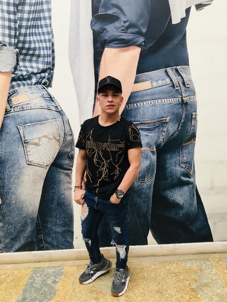 Nacktes geleaktes OnlyFans-Foto von Maxicontreras
