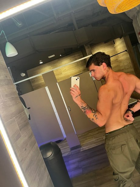 Nacktes geleaktes OnlyFans-Foto von Pablo