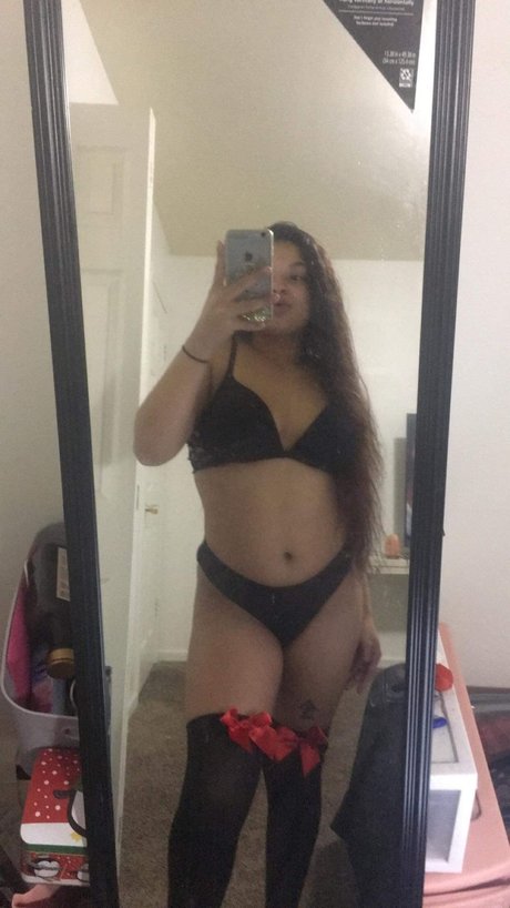 Nacktes geleaktes OnlyFans-Foto von Kay
