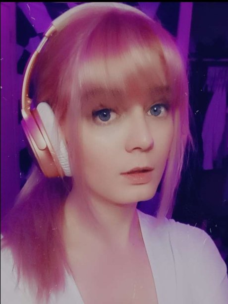 Nacktes geleaktes OnlyFans-Foto von Joytoy